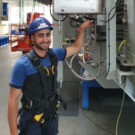 Karim krijgt energie van elektrotechniek